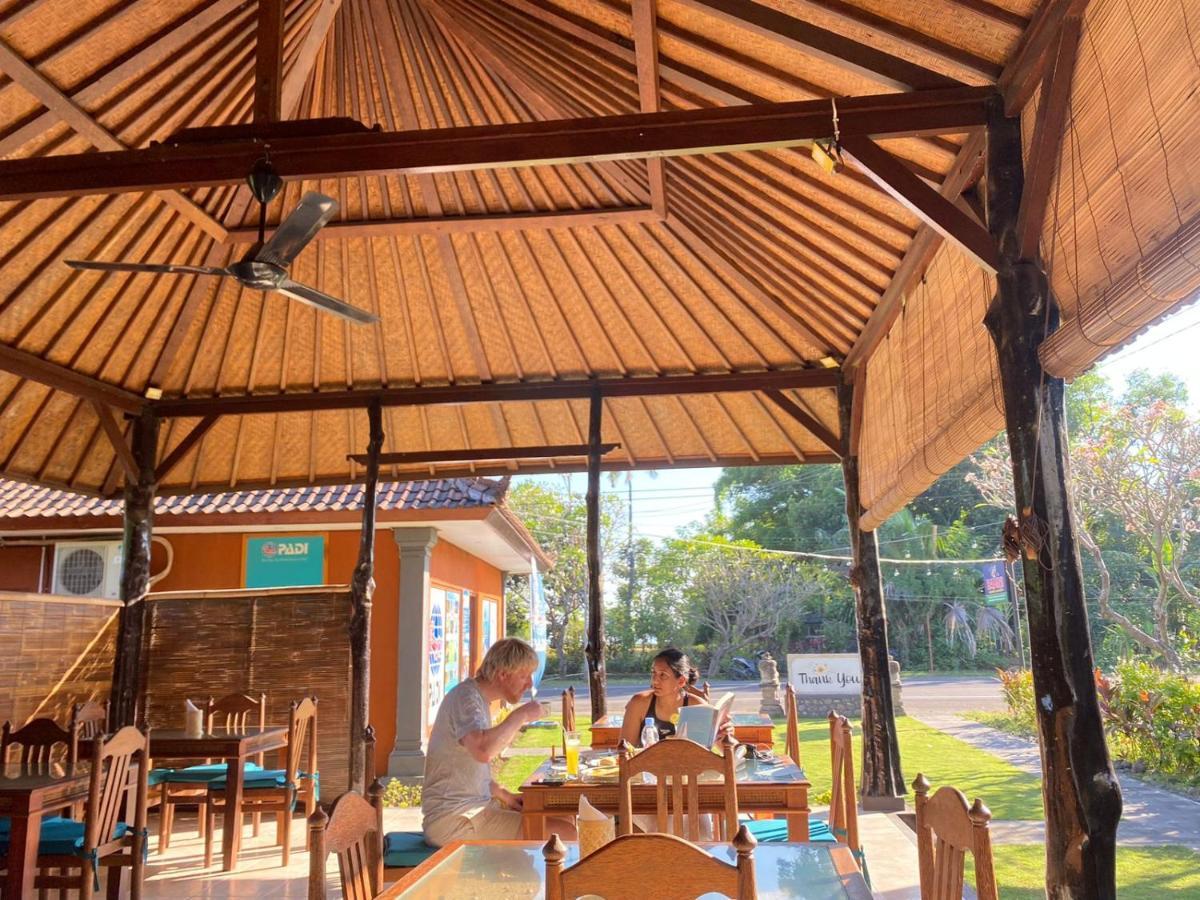 Badini Homestay Pemuteran Esterno foto