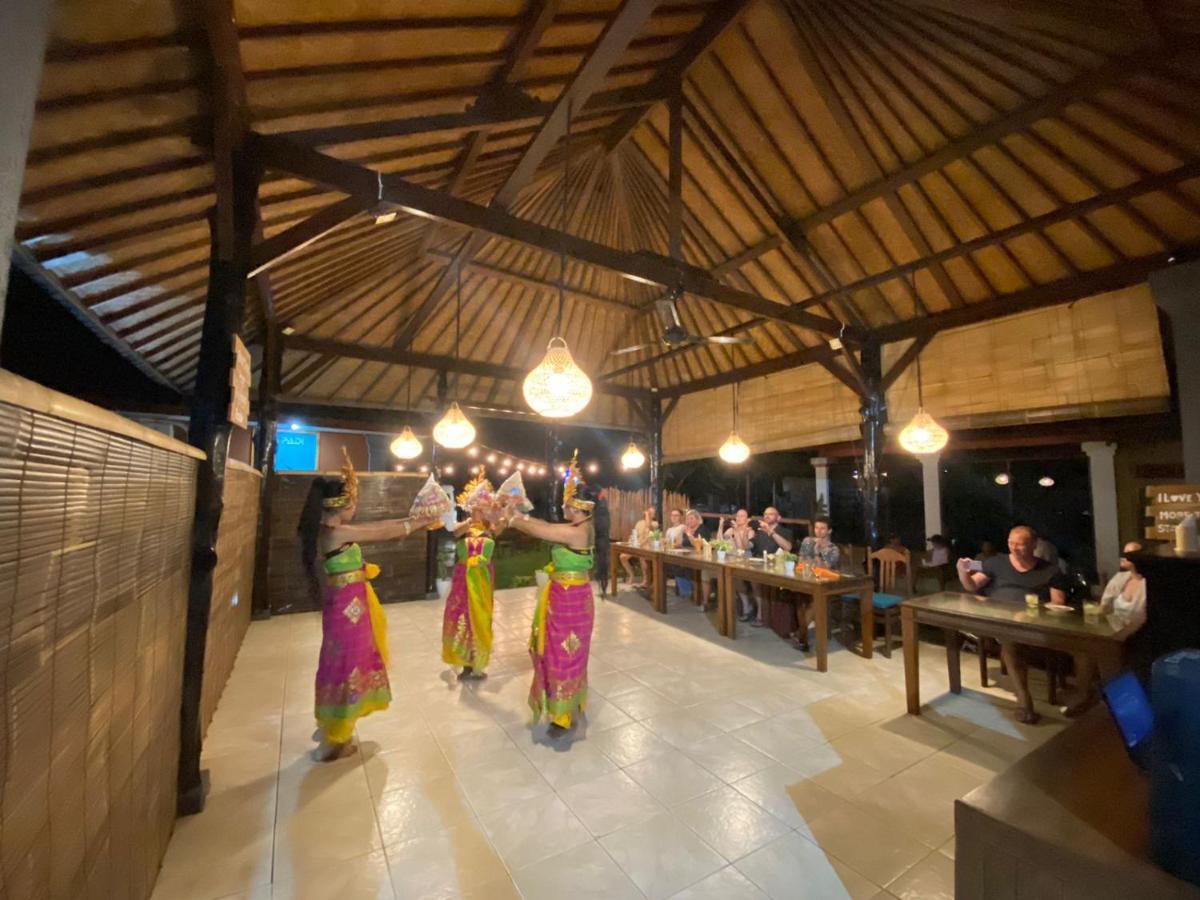 Badini Homestay Pemuteran Esterno foto