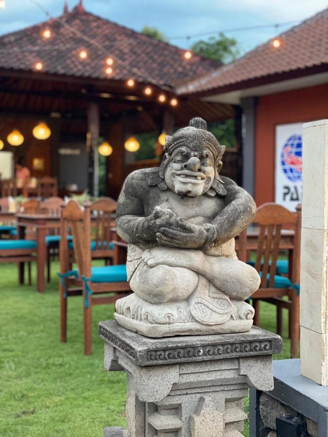Badini Homestay Pemuteran Esterno foto
