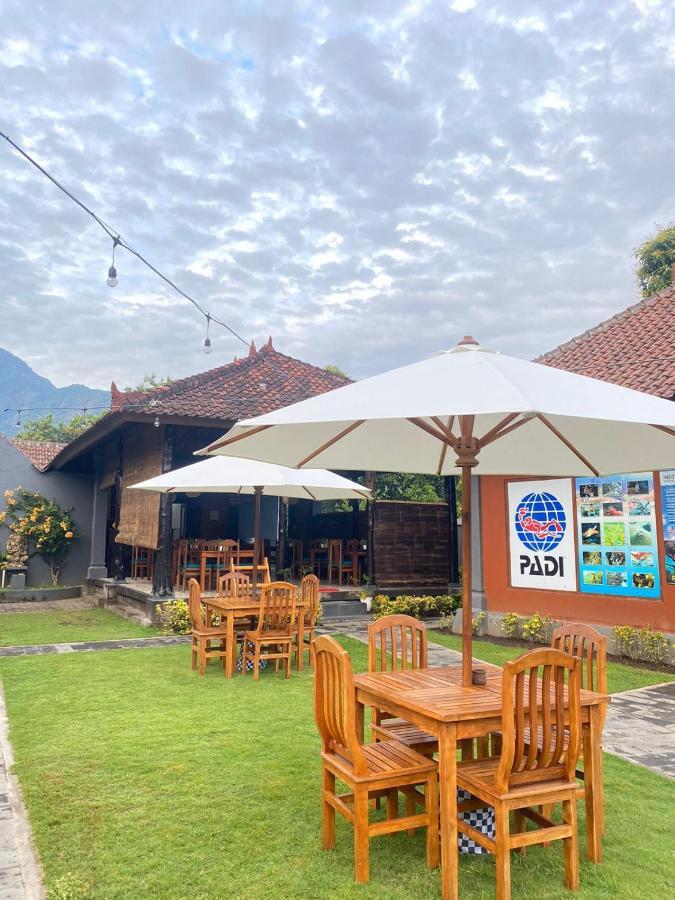 Badini Homestay Pemuteran Esterno foto