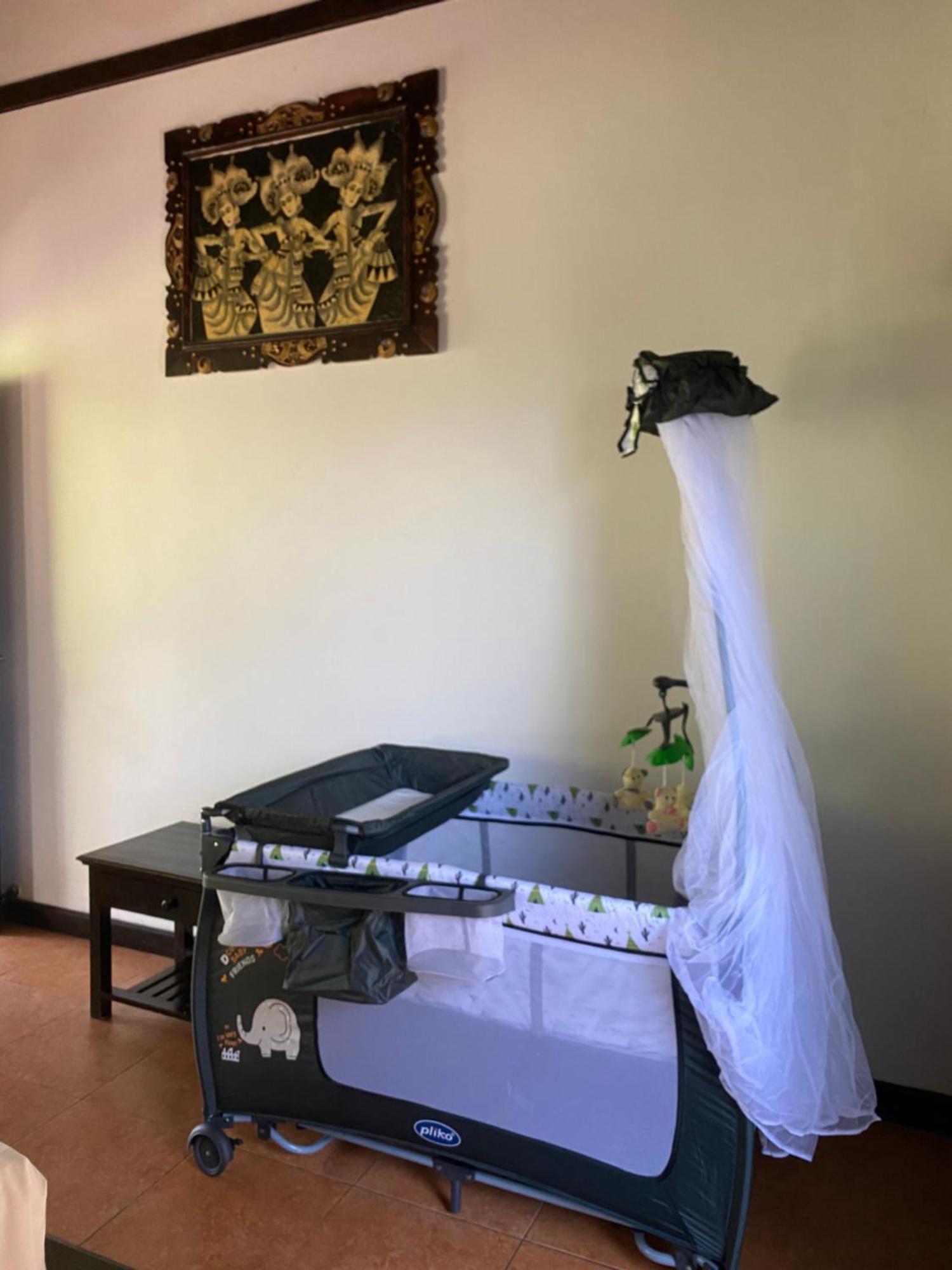 Badini Homestay Pemuteran Esterno foto